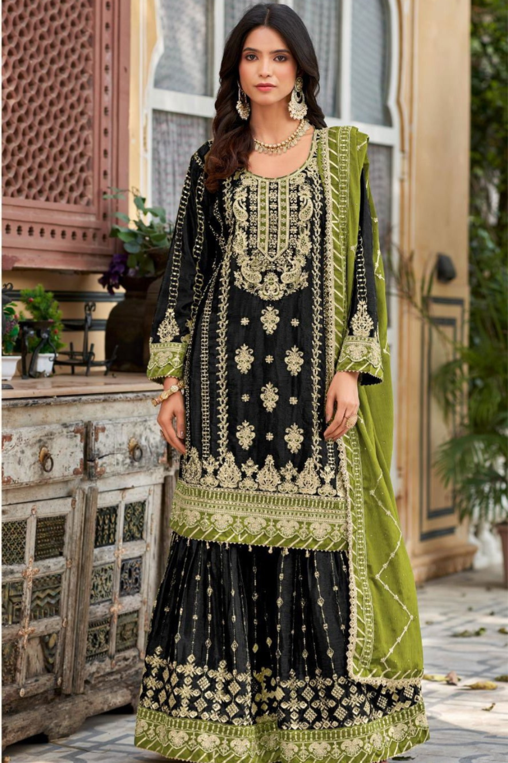 Heavy Siroski Diamond Work Shararas
