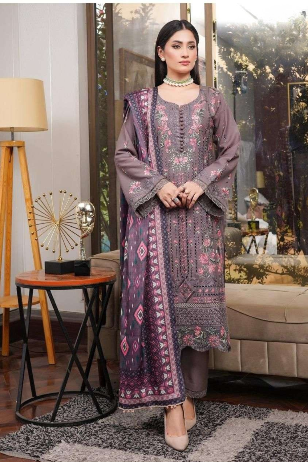 Readymade Pure Lawn Cotton Suits