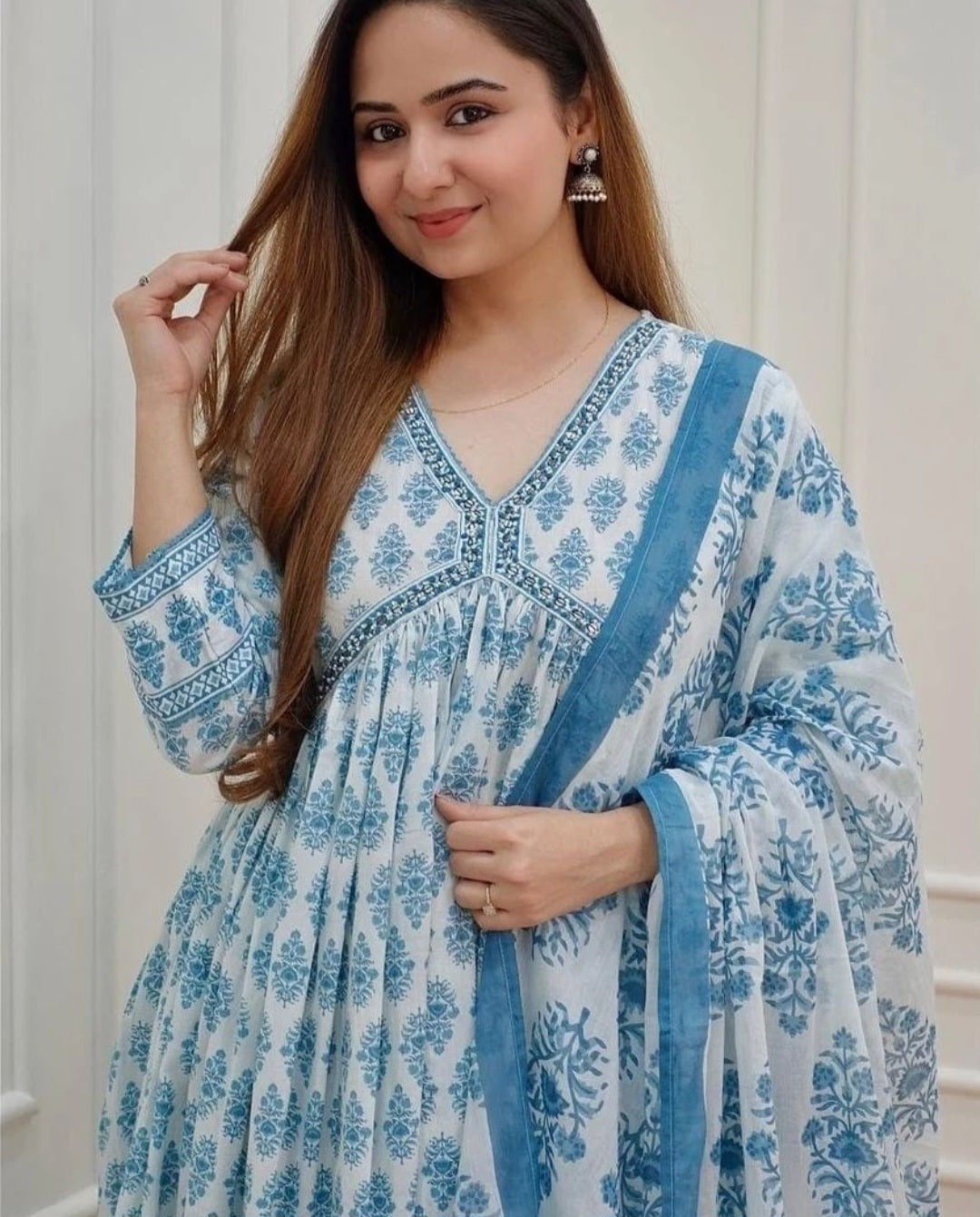 Aliya Cut 3PCS Set