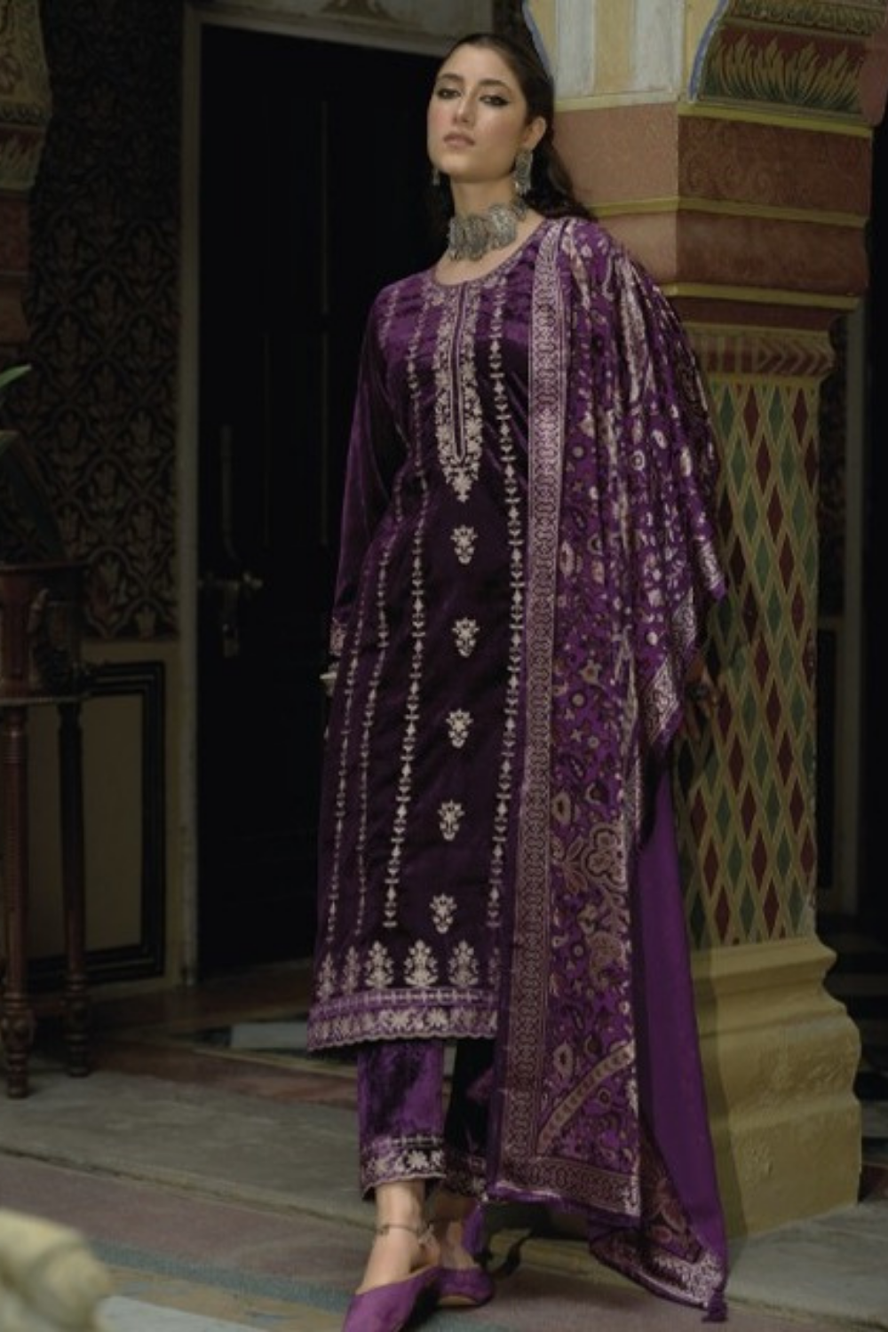 Luxury Velvet With Brasso Dupatta (UNSTITCHED)