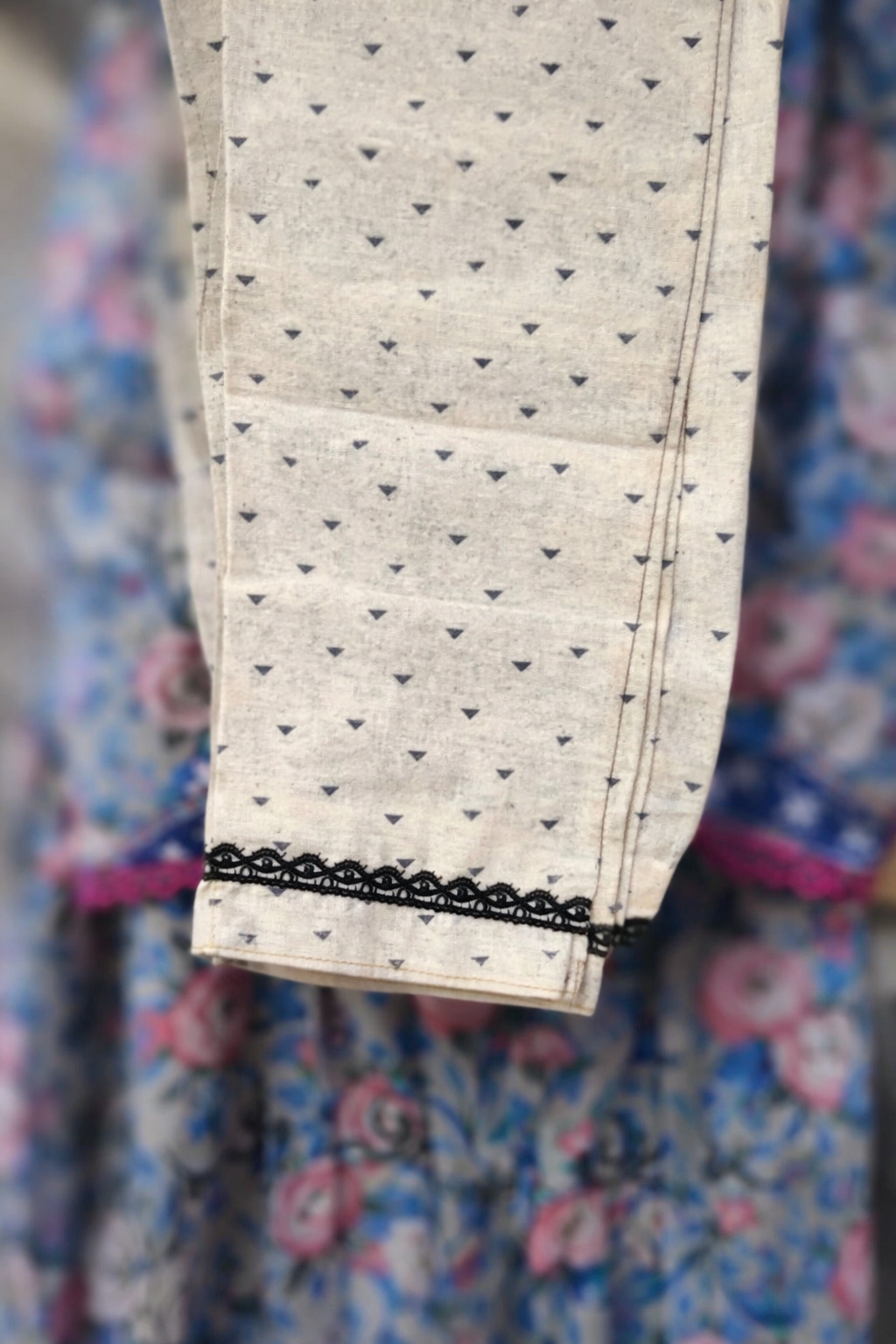 Readymade Pure Lawn Cotton Suits