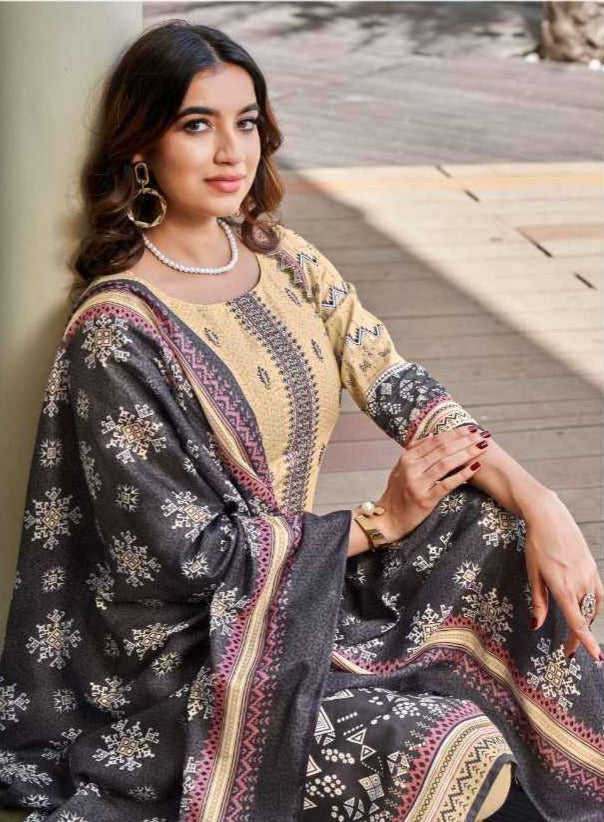 Embroidered Lawn Fabrics (UNSTITCHED)