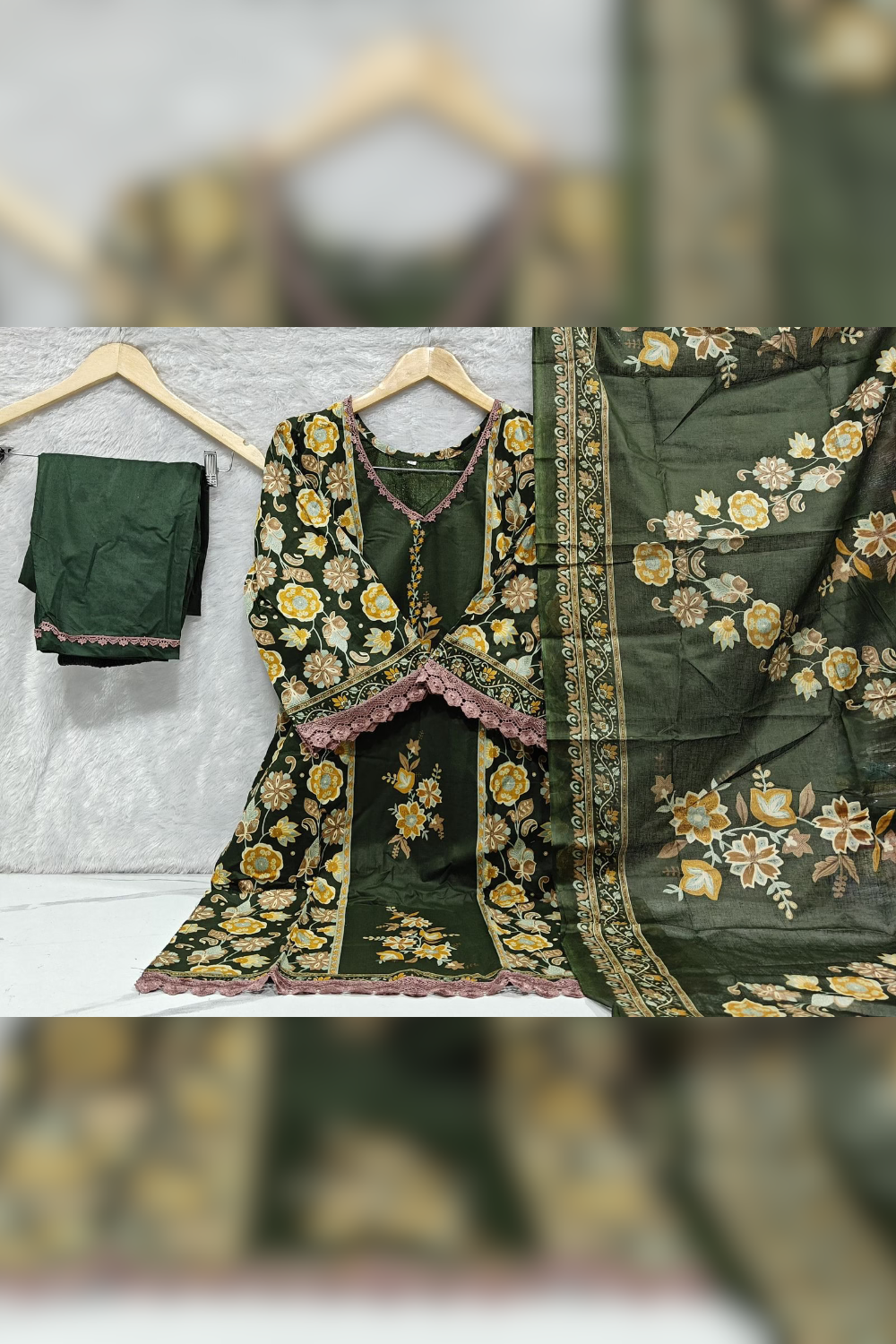 Readymade Pure Lawn Cotton Suits