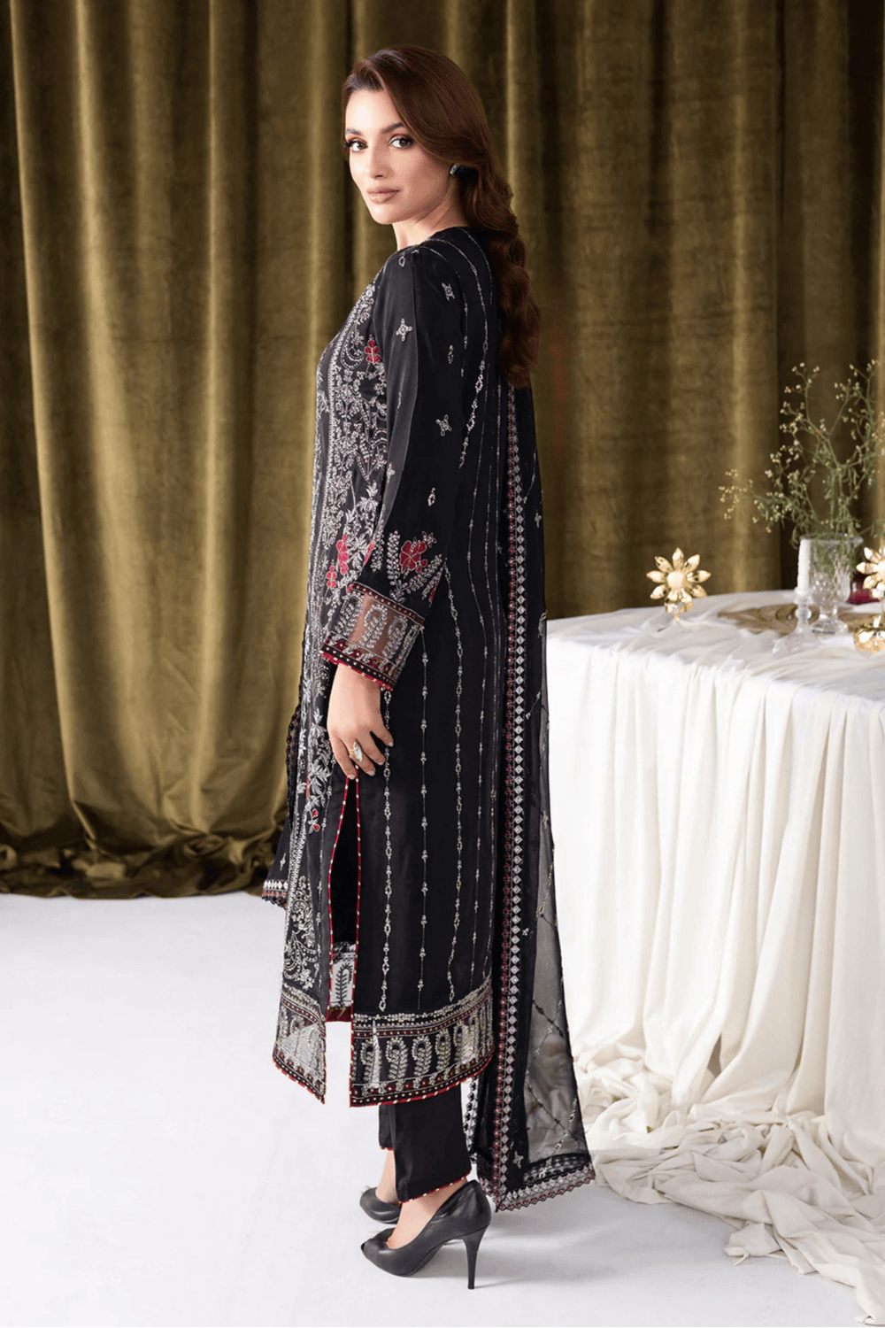 Khatli Work Georgette Fabrics (UNSTITCHED)