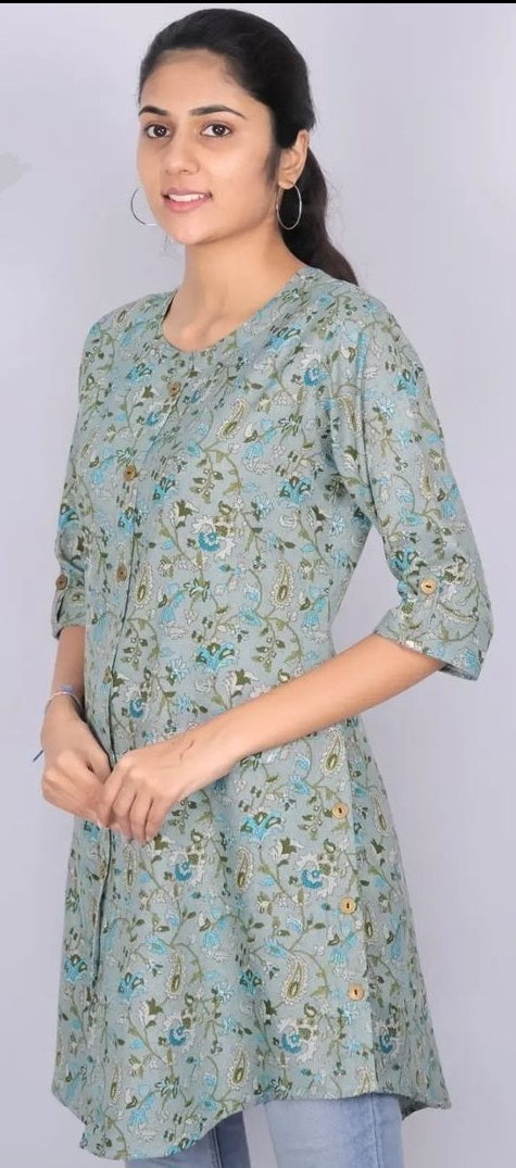 Short Kurtis