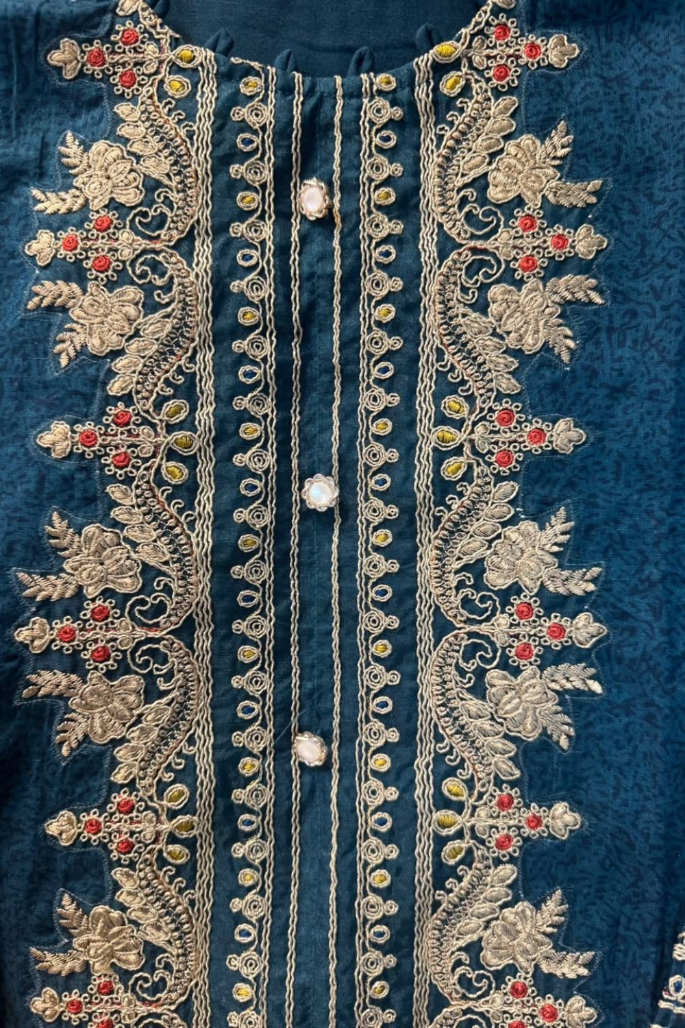 Exclusive Embroidered Lawn Suits (Readymade)