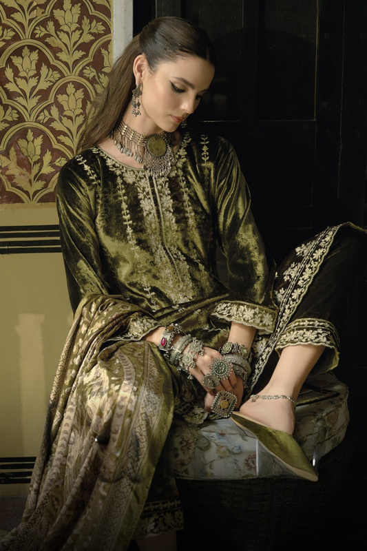 Luxury Velvet With Brasso Dupatta (UNSTITCHED)