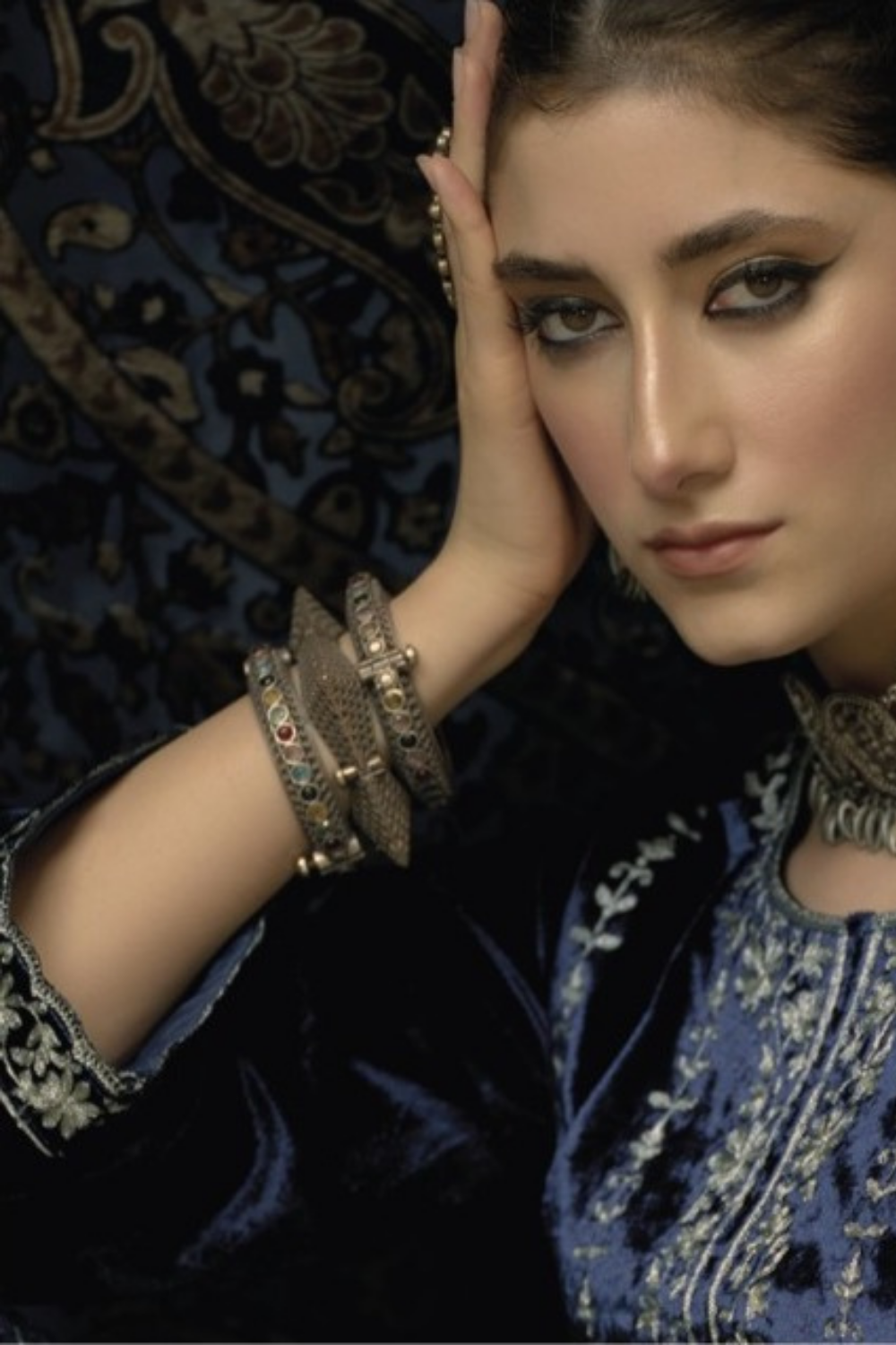 Luxury Velvet With Brasso Dupatta (UNSTITCHED)