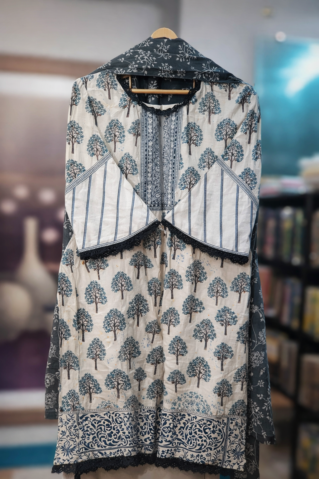 Readymade Pure Lawn Cotton Suits