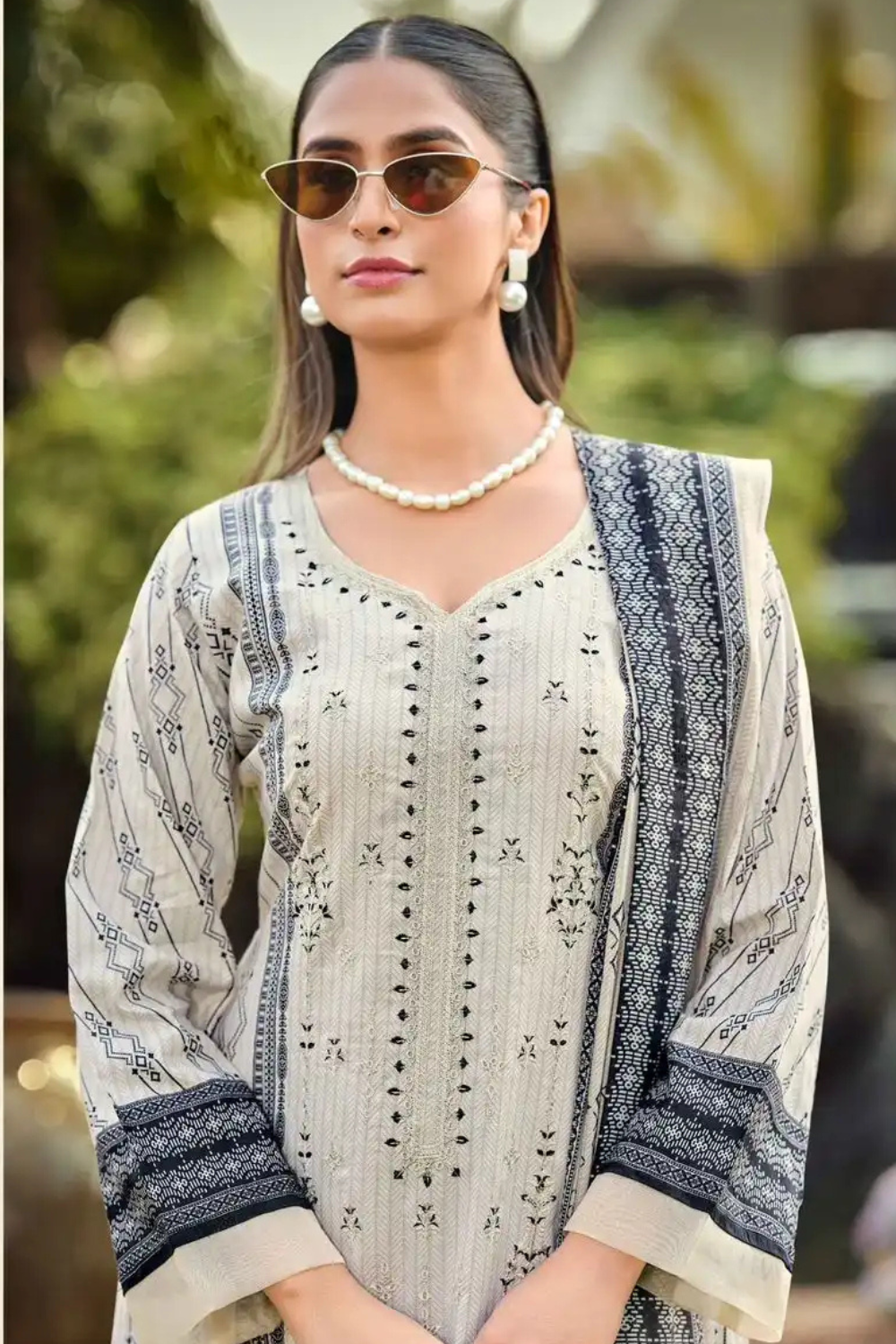 Pure Lawn Self Embroidered Suits (UNSTITCHED)