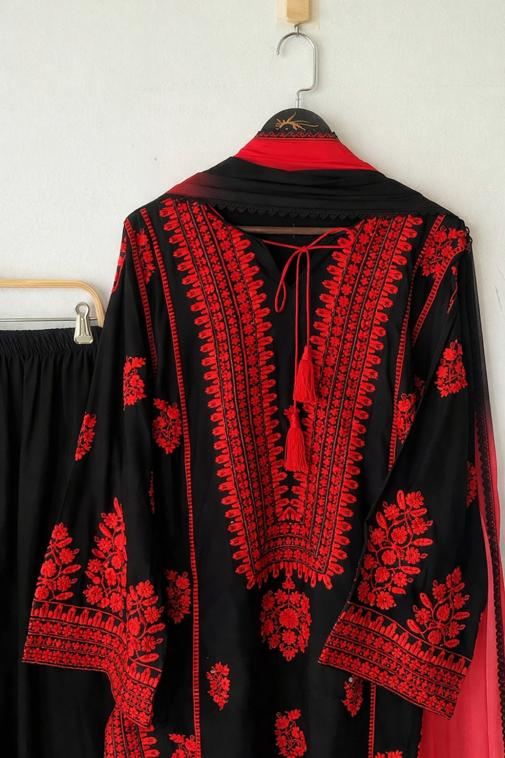 Premium Pakistani Embroidered Suit (Readymade)