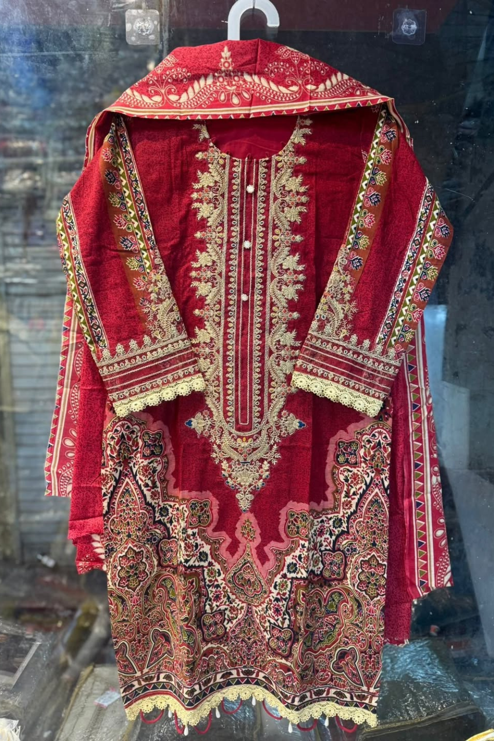 Exclusive Embroidered Lawn Suits (Readymade)