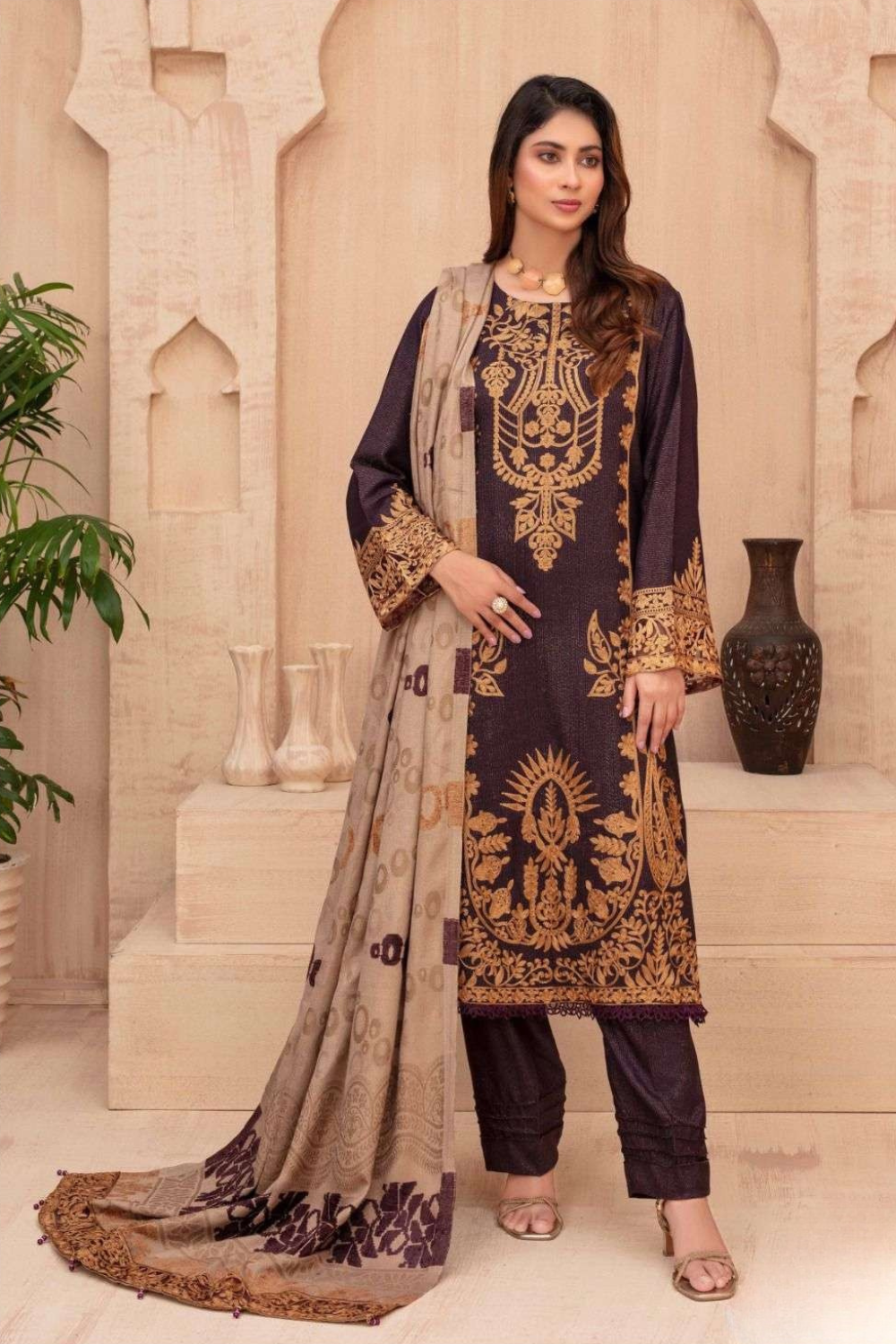 Readymade Pure Lawn Cotton Suits